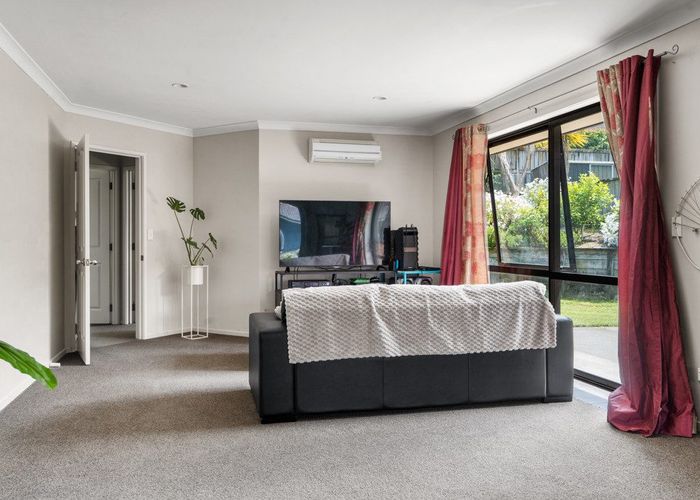 at 19 Heathfield Avenue, Huntington, Hamilton