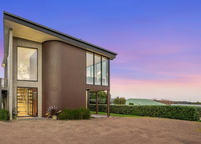  at 6 Park Road, Surfdale, Waiheke Island, Auckland