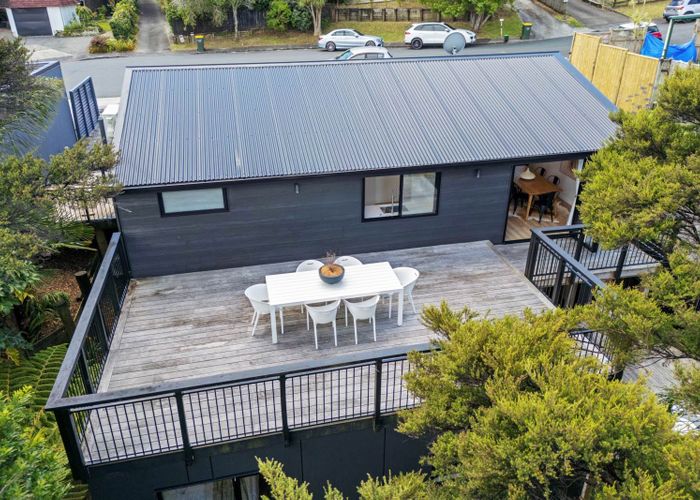  at 1/42 GLEN VISTA PL, Bayview, North Shore City