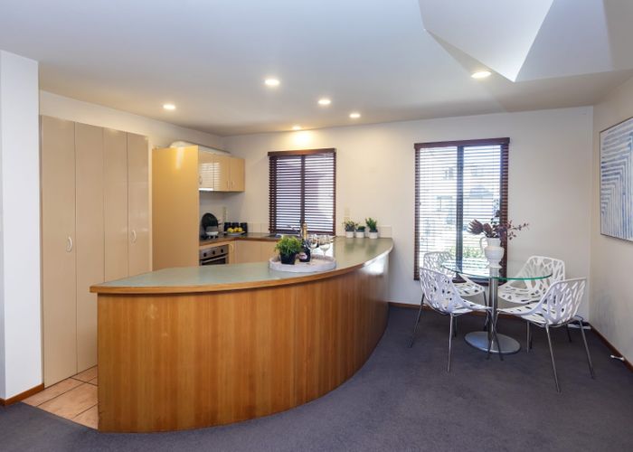  at 8/49 Gloucester Street, Christchurch Central, Christchurch