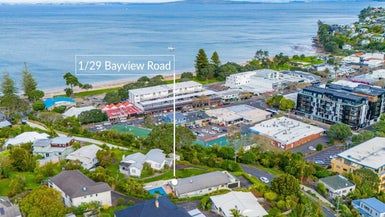  at 1/29 Bayview Road, Browns Bay, Auckland