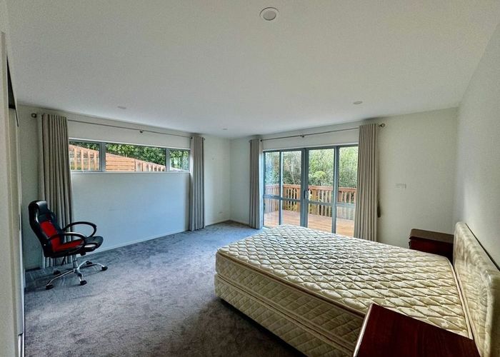  at Zara Court, Windsor Park, North Shore City, Auckland