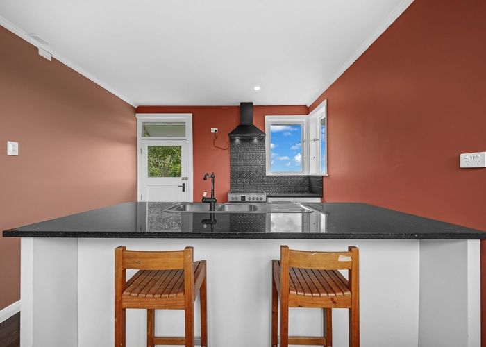  at 73 Te Puea Avenue, Meremere