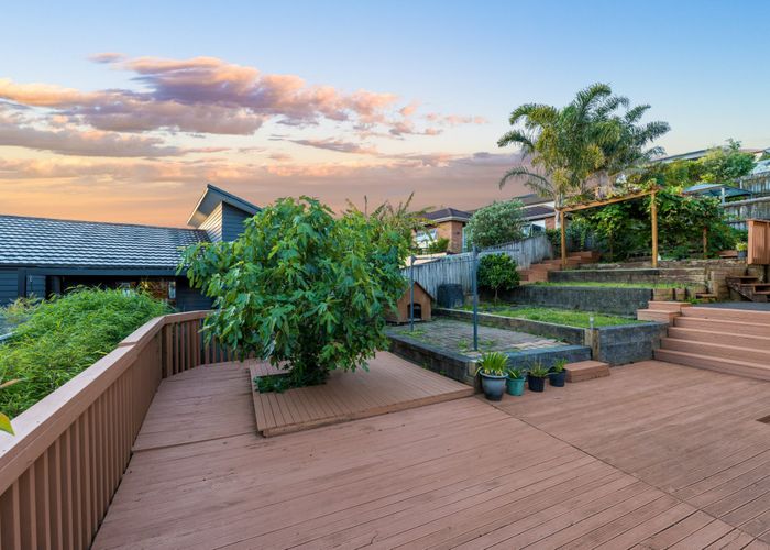  at 37 Virginia Street, Henderson, Waitakere City, Auckland