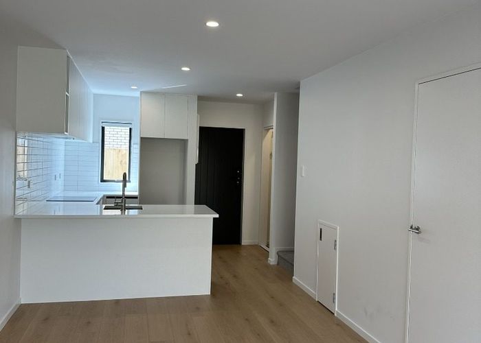  at 7/3 Eskdale Road, Birkdale, North Shore City, Auckland