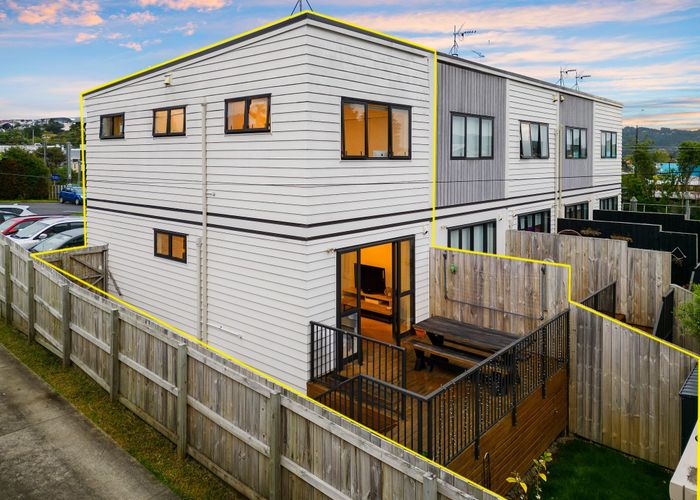  at 7/2 Brandon Road, Glen Eden, Auckland