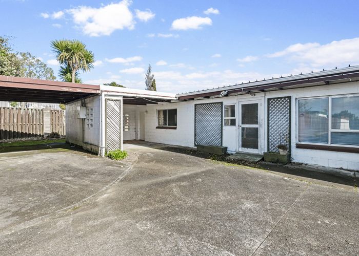  at 10 Marcel Place, Glenfield, North Shore City, Auckland