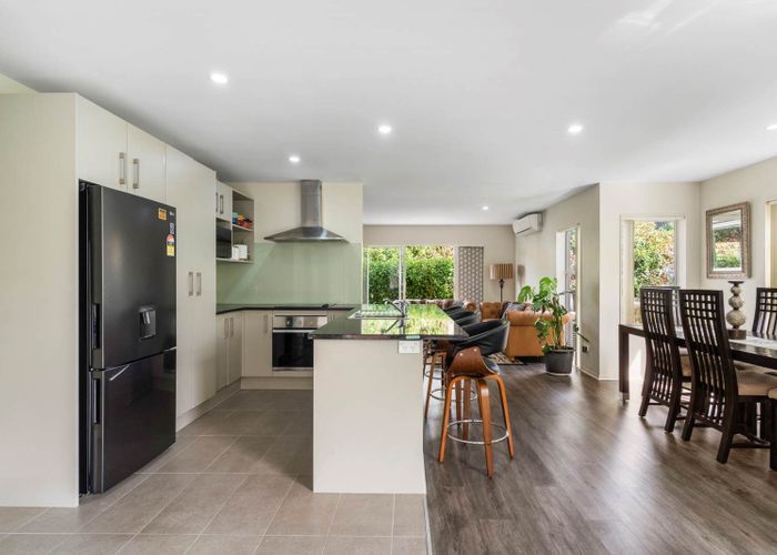  at 9 Puweto Avenue, Takanini, Papakura, Auckland