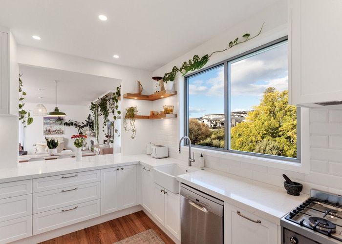  at 142 Condor Drive, Pyes Pa, Tauranga