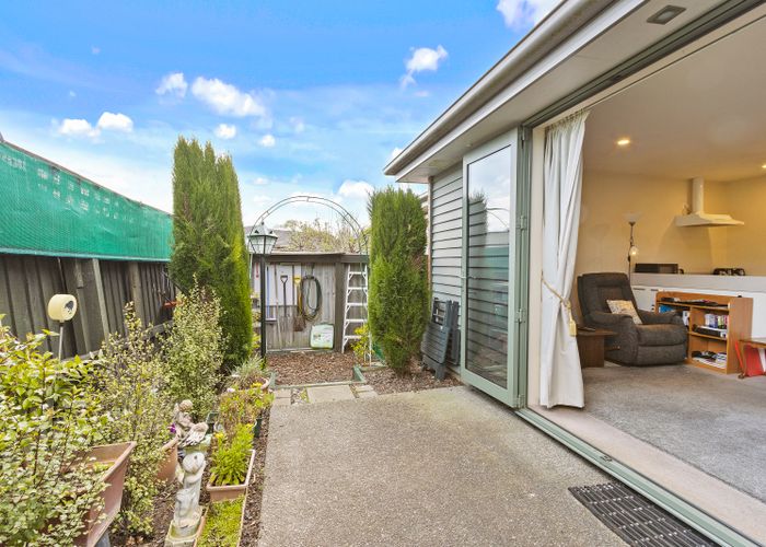  at 271C Centaurus Road, Hillsborough, Christchurch