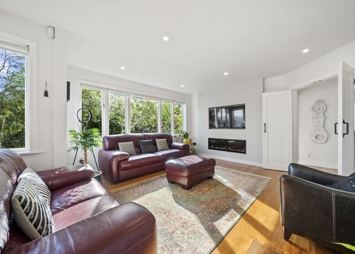  at 28 Kowhai Street, Eastbourne, Lower Hutt, Wellington