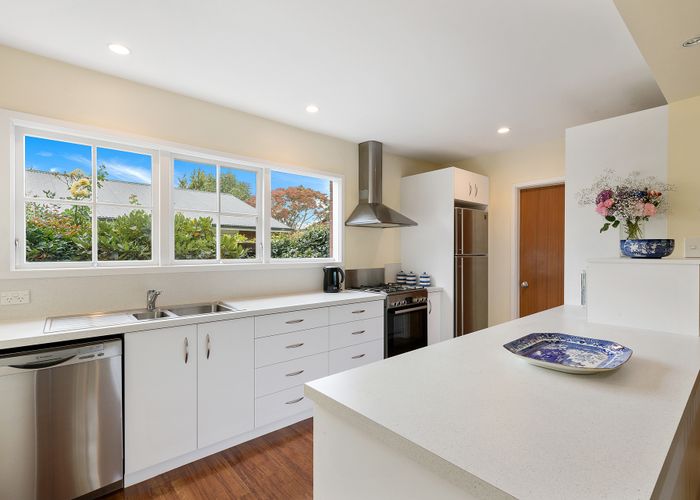  at 6 Hanover Place, Ilam, Christchurch
