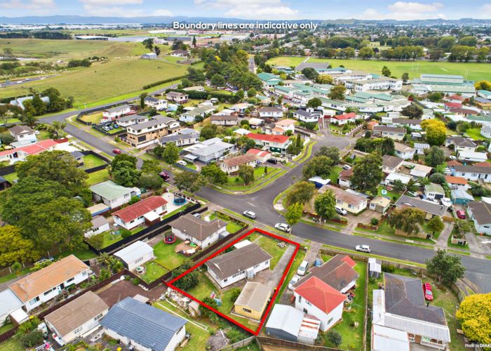  at 21 Caringbah Drive, Papatoetoe, Auckland