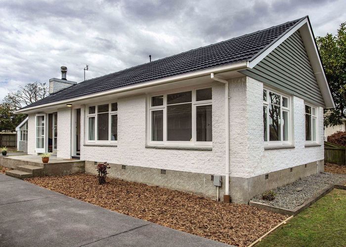  at 40 Damien Place, Bromley, Christchurch