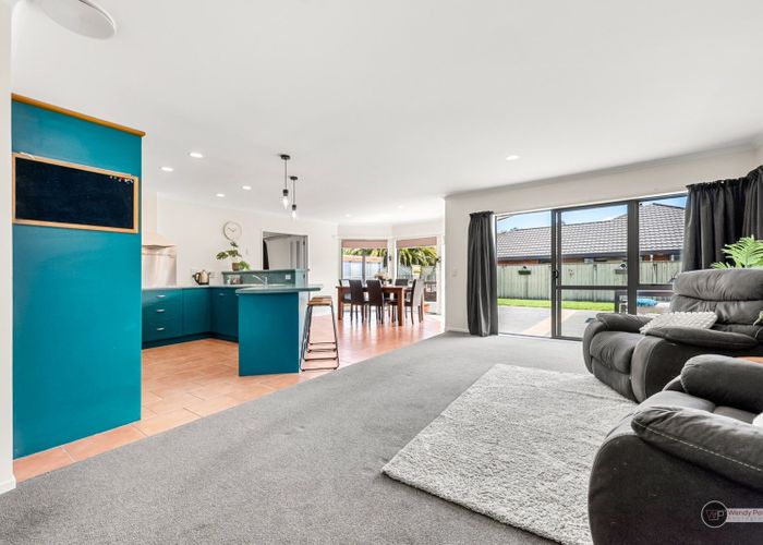  at 5 Sapphire Grove, Birchville, Upper Hutt