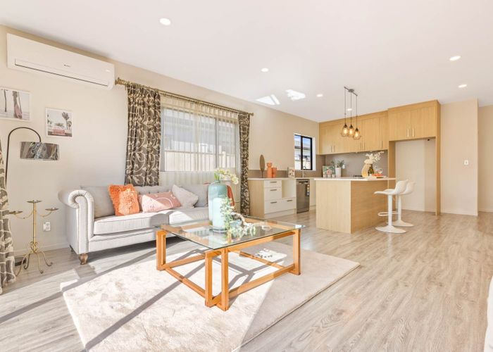  at 6 Silver Beech Street, Takanini, Papakura, Auckland