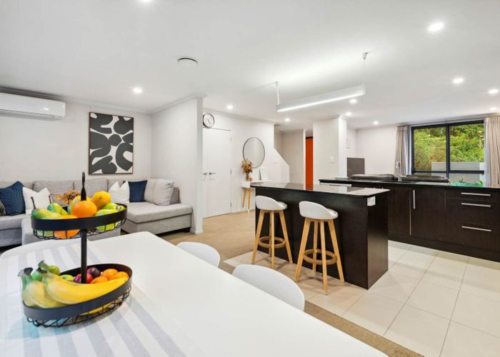  at 60/182 Flat Bush School Road, Flat Bush, Manukau City, Auckland