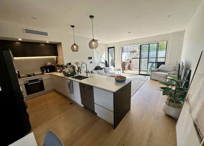  at 11 He Ana Way, Mount Albert, Auckland