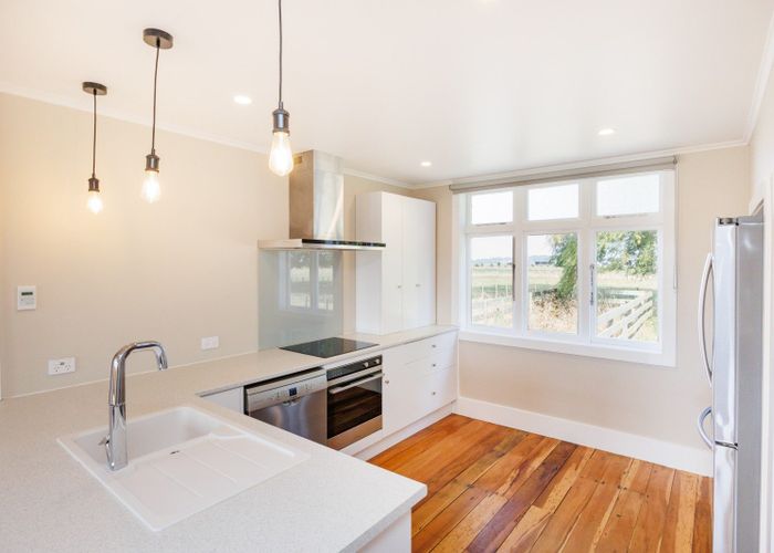  at 1648 State Highway 1, Glen Oroua, Palmerston North 