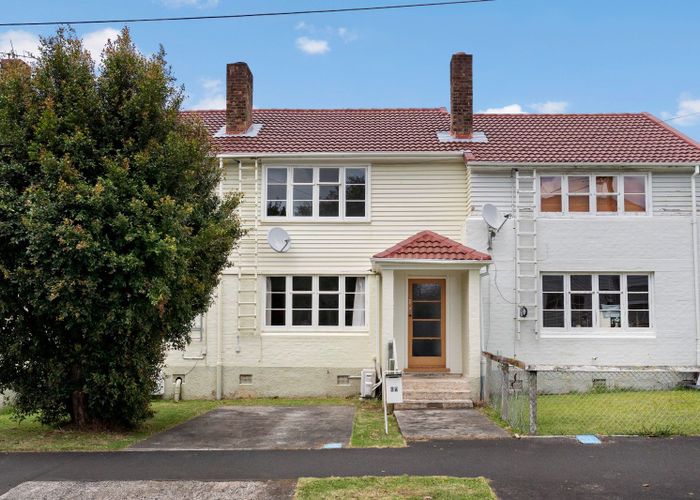  at 2/2A Domain Street, Devonport, North Shore City, Auckland