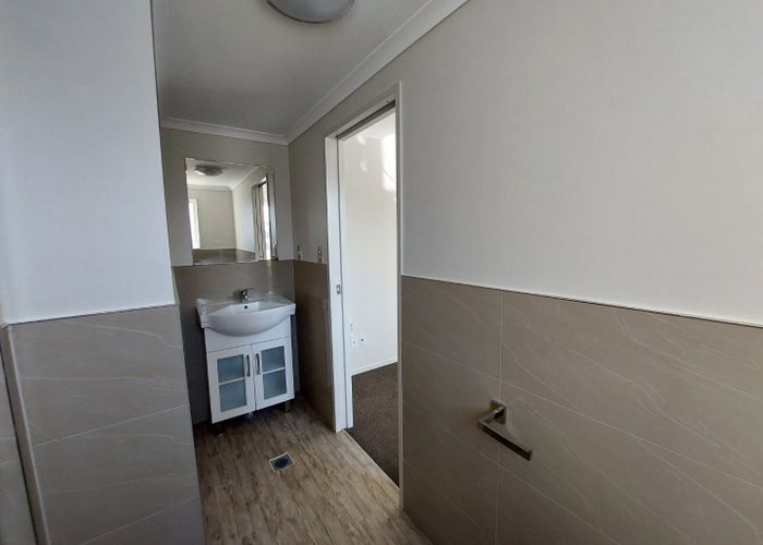  at 3/4 Wallson Crescent, Wiri, Manukau City, Auckland