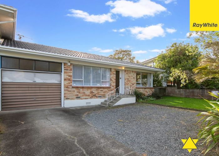  at 2a Ravenwood Drive, Forrest Hill, North Shore City, Auckland