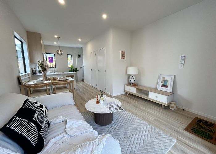  at 9 Paetai Lane, Te Atatu Peninsula, Waitakere City, Auckland