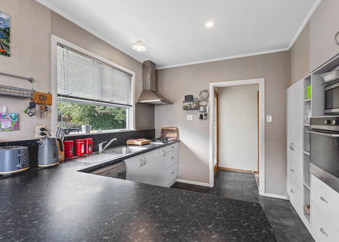  at 70E Ngamotu Road, Spotswood, New Plymouth