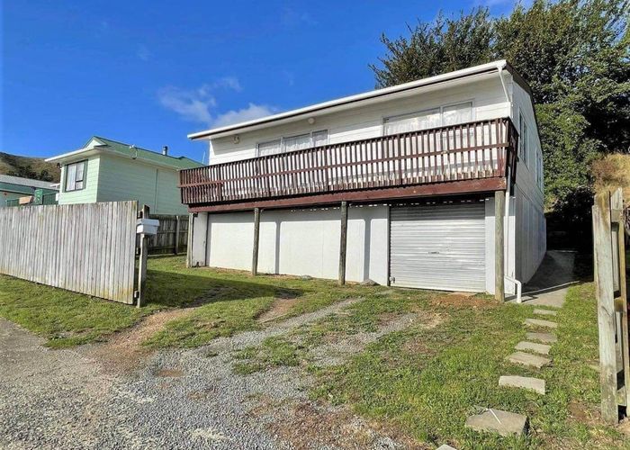 at 94 Arahura Crescent, Waitangirua, Porirua