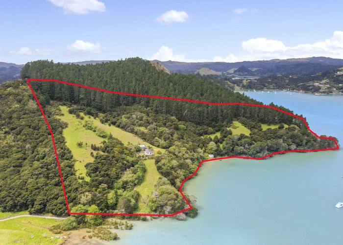  at 225 Okura Bay Road, Totara North