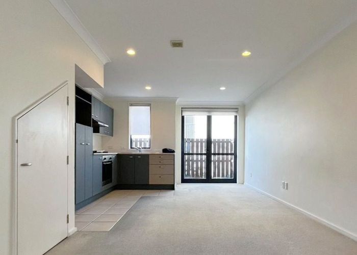  at 42/51  Ireland Rd, Mount Wellington, Auckland City, Auckland