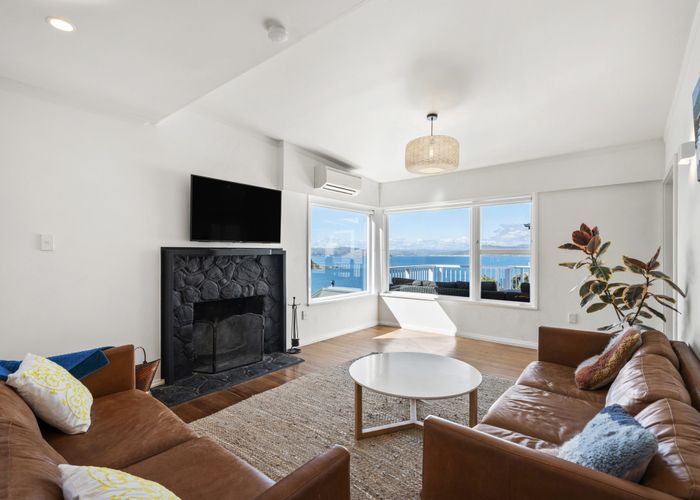  at 27 Tai Paku Paku Road, Karaka Bays, Wellington
