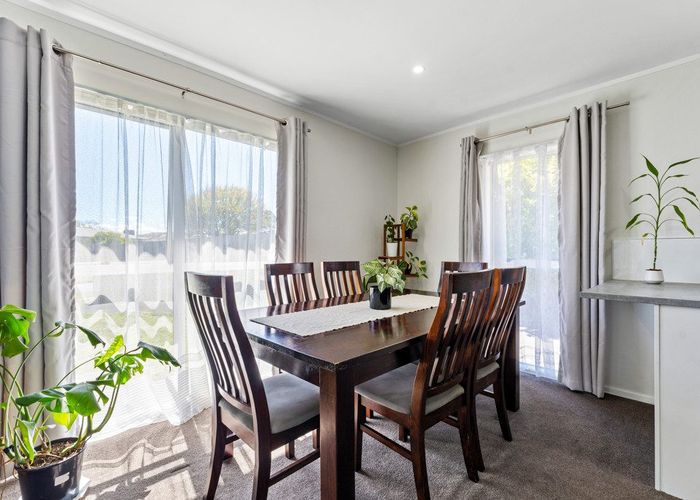  at 30 Holland Street, Pukekohe, Franklin, Auckland