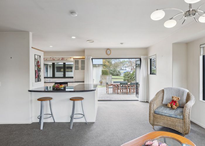  at 4 Joshua Place, Rangatira Park, Taupo, Waikato
