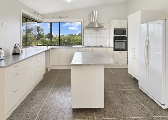  at 10 Pohutukawa Avenue, Kaiaua, Franklin, Auckland