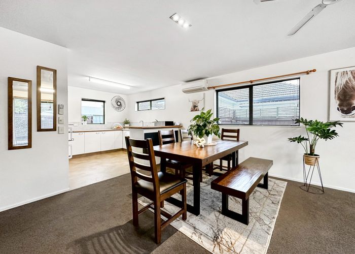  at 2 Arran Crescent, Woolston, Christchurch