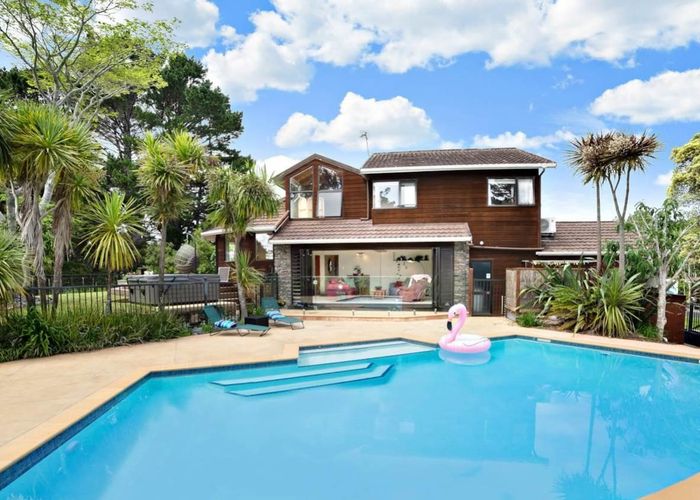  at 86 Christian Road, Swanson, Auckland