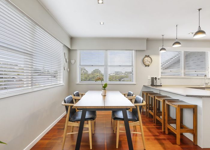  at 1/37 Sunnynook Road, Forrest Hill, Auckland