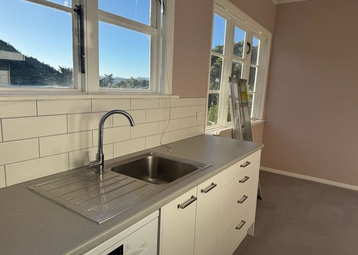  at 6 Sidlaw Street, Strathmore Park, Wellington