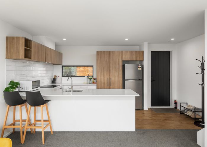  at 52E Picton Avenue, Riccarton, Christchurch City, Canterbury