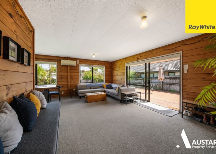  at 2/143 Rosier Road, Glen Eden, Waitakere City, Auckland
