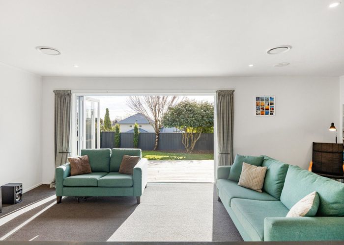  at 70 Houchens Road, Glenview, Hamilton, Waikato