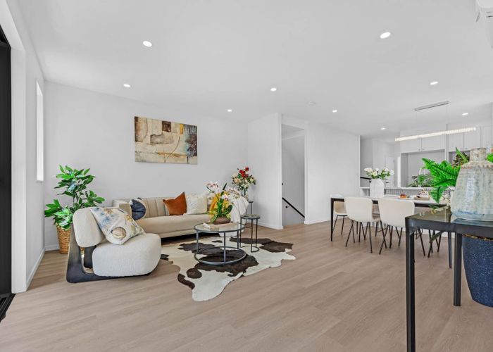  at 2B Wynn Place, Howick, Manukau City, Auckland