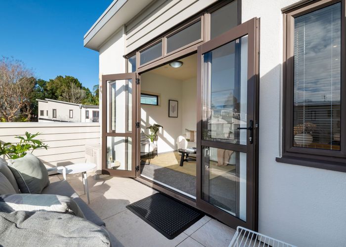  at 36/92 Bush Road, Albany, North Shore City, Auckland