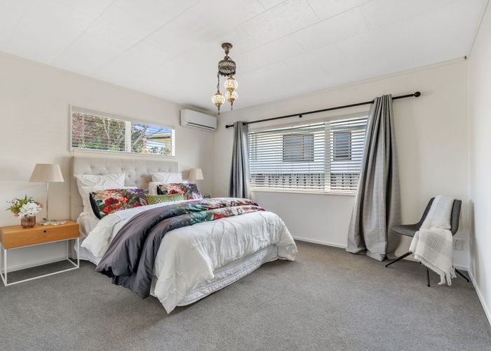  at 18 Riverside Drive, Waiuku, Franklin, Auckland