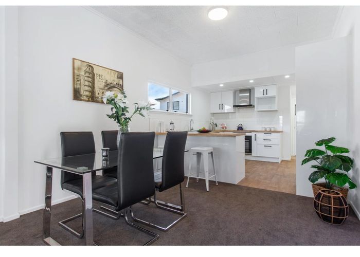  at 7 Lippiatt Road, Otahuhu, Auckland