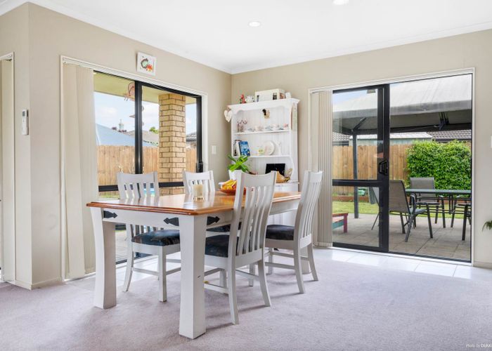 Free property data for 9 Ernest Shackleton Place, Waiuku homes.co.nz