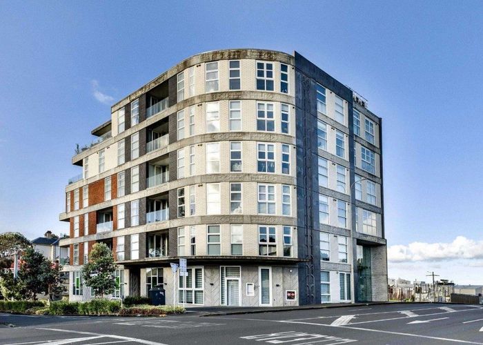  at 402/246 Khyber Pass Road, Grafton, Auckland City, Auckland