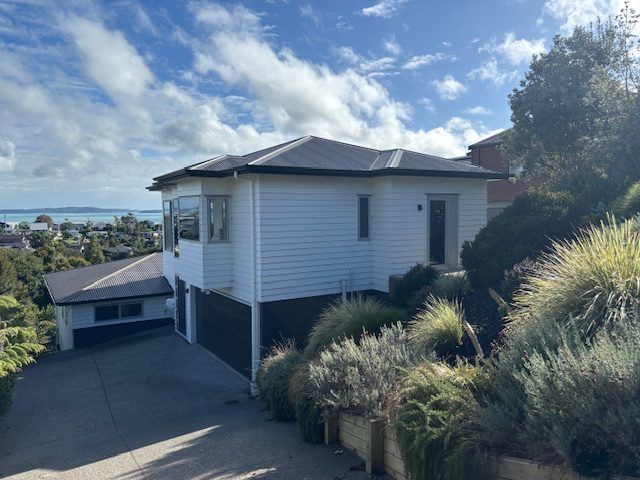  at 32 Maraetai Heights Road, Maraetai, Manukau City, Auckland