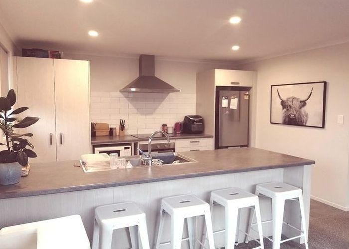  at 10 Pakanga Grove, Pyes Pa, Tauranga, Bay Of Plenty
